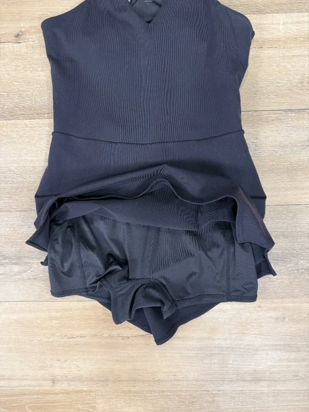 Alo Yoga Black V Neck Airbrush Real Tennis Dress | L